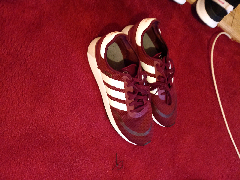 mens trainers size 12